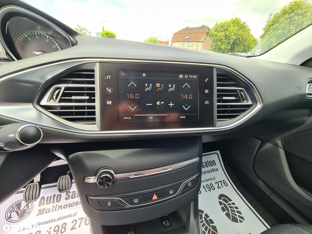 Peugeot 308 SW PureTech 130 Allure - 12