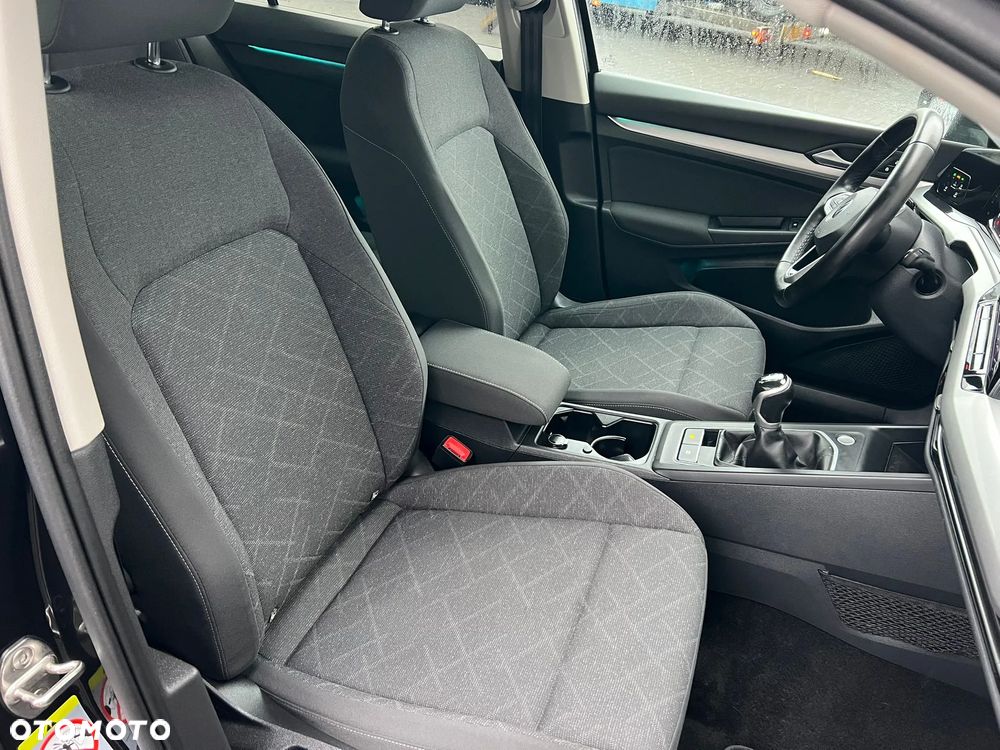 Volkswagen Golf - 19