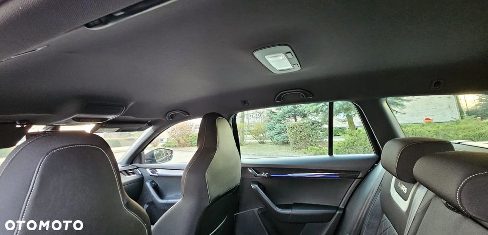 Skoda Octavia 2.0 TDI 4x4 DSG RS - 9