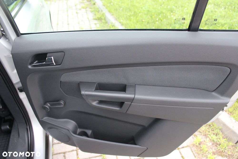 Opel Zafira 1.8 Elegance - 15