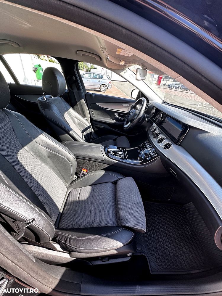 Mercedes-Benz E 220 d Aut. - 2