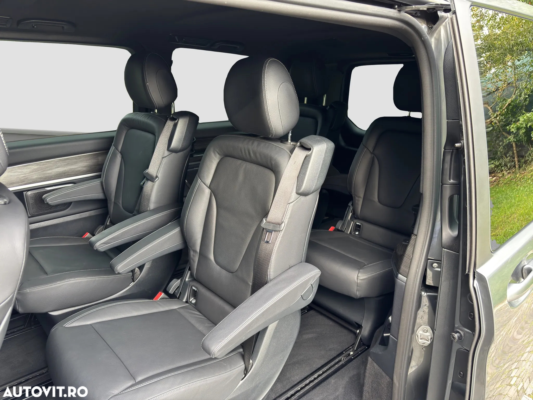 Mercedes-Benz V 300 d lang 4Matic 9G-TRONIC Avantgarde Edition - 16