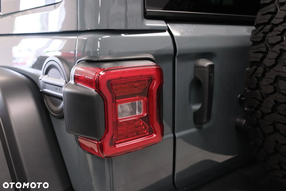 Jeep Wrangler - 14