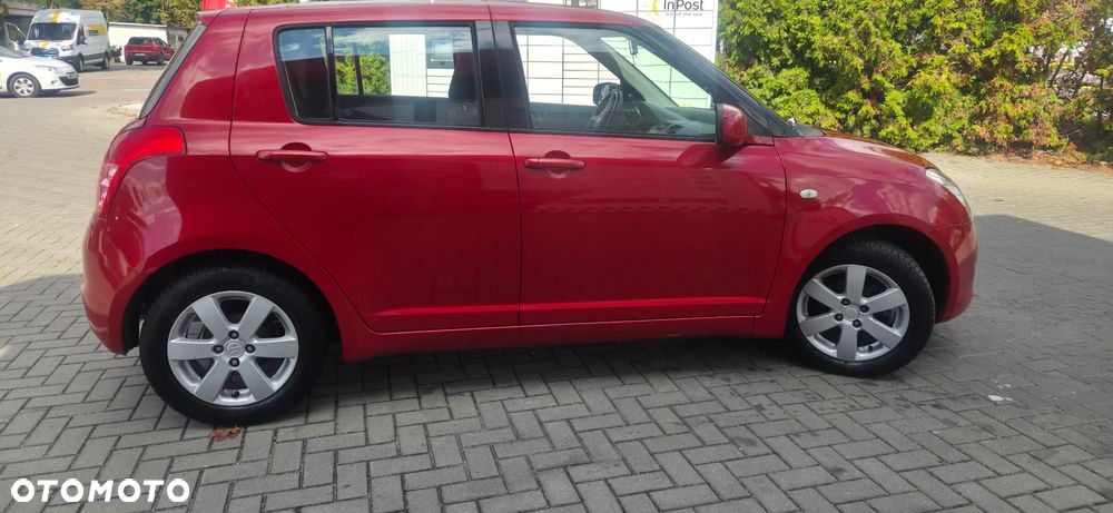 Suzuki Swift 1.3 Club dance - 12
