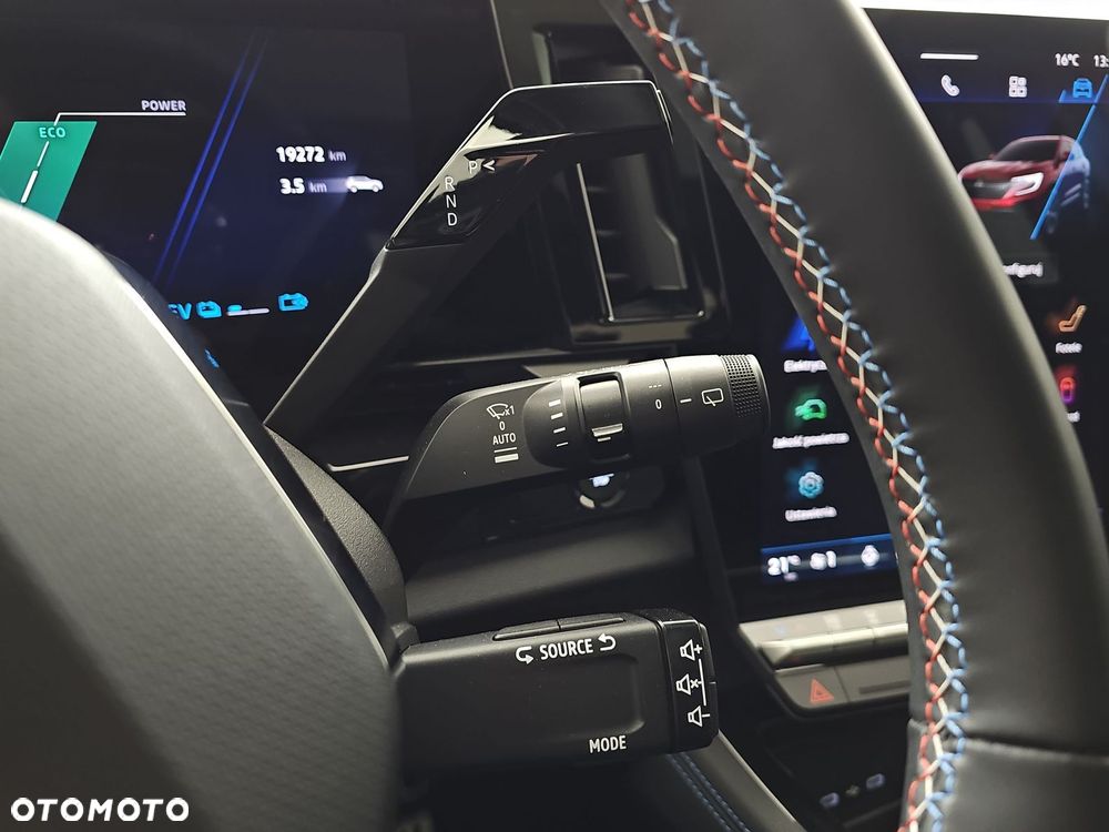 Renault Austral 1.2 E-Tech Full Hybrid 200 Iconic esprit Alpine MMT - 16