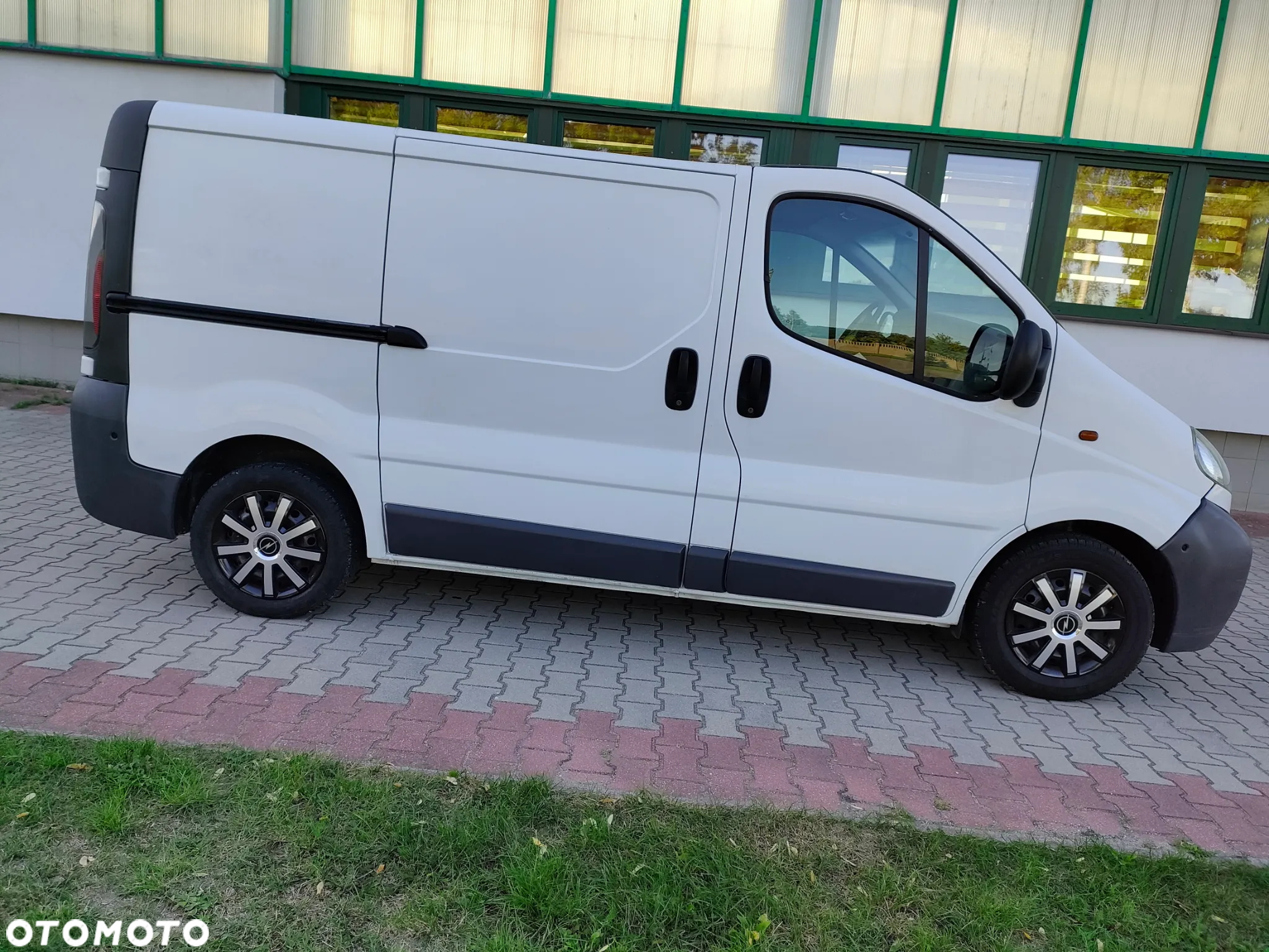Opel Vivaro - 4