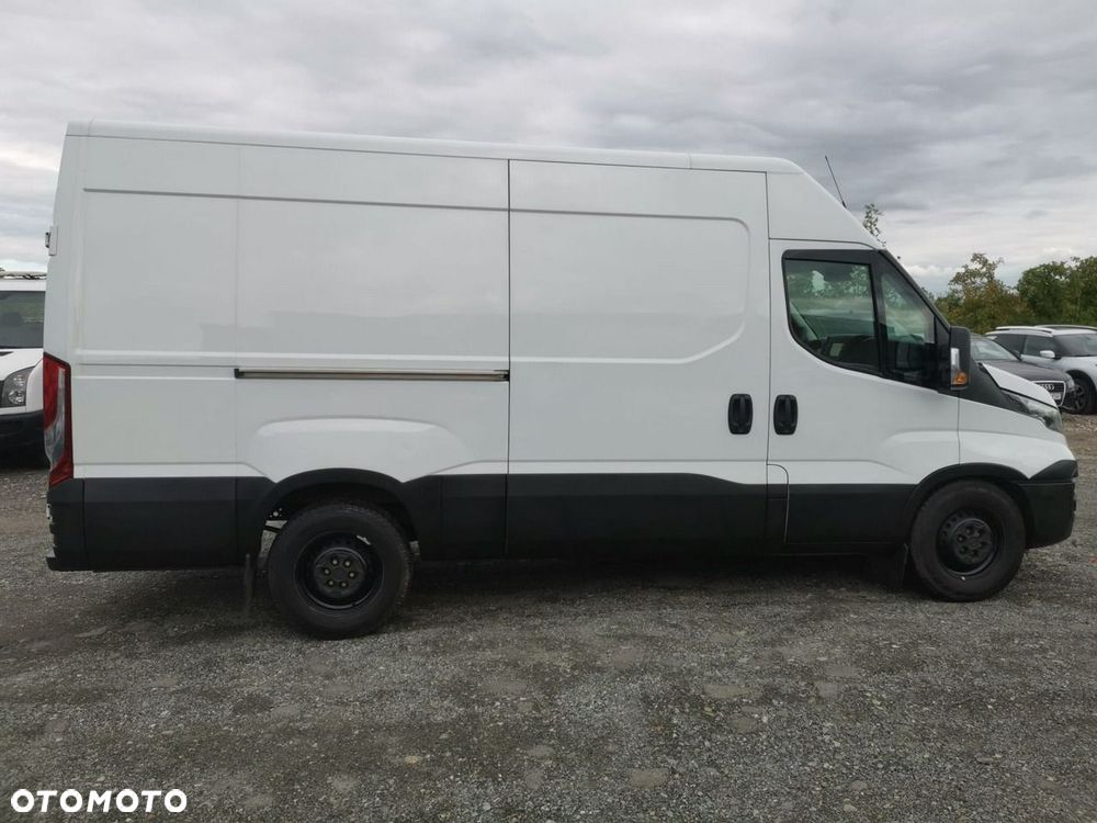 Iveco Daily 35 S17 - 8