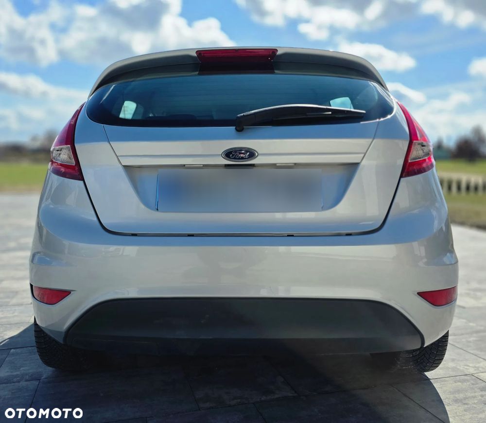 Ford Fiesta 1.25 Trend Edition - 6