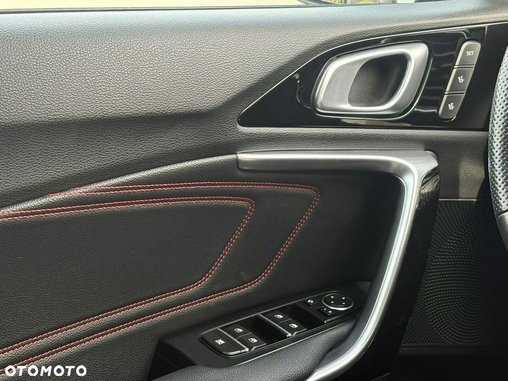 Kia ProCeed 1.6 T-GDI DCT7 OPF GT - 16