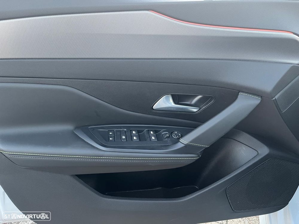 Peugeot 308 SW PureTech 130 EAT6 Stop & Start GT-Line Edition - 41