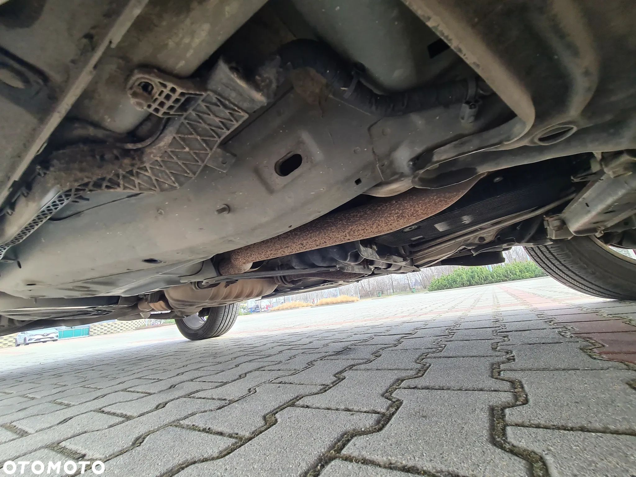 Jeep Grand Cherokee 5.7 V8 HEMI Summit - 26