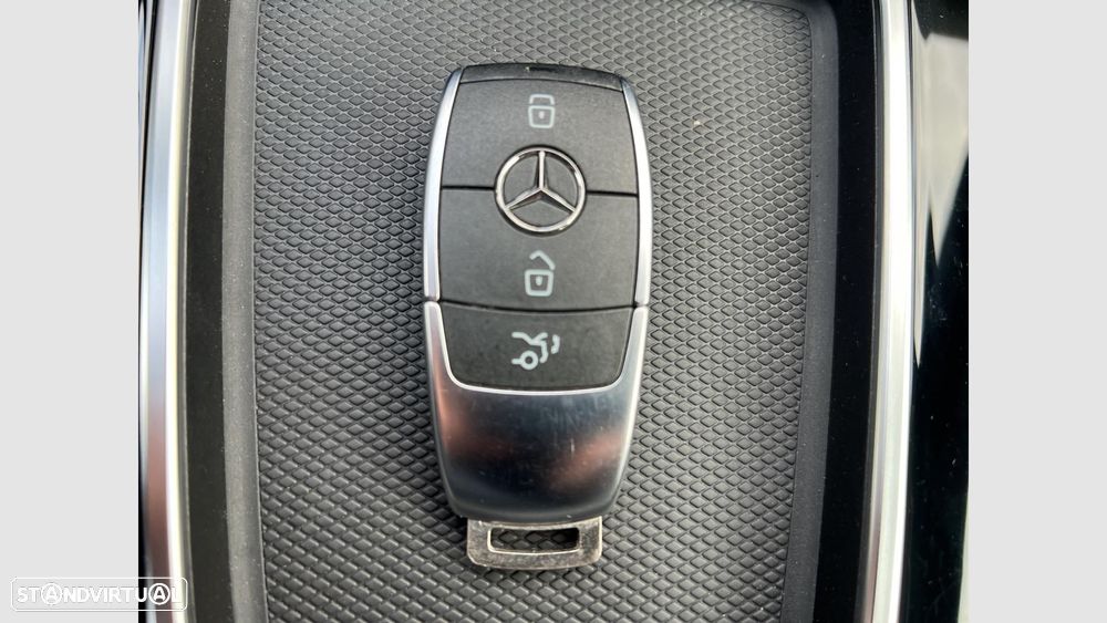 Mercedes-Benz CLA 250 e AMG Line - 18