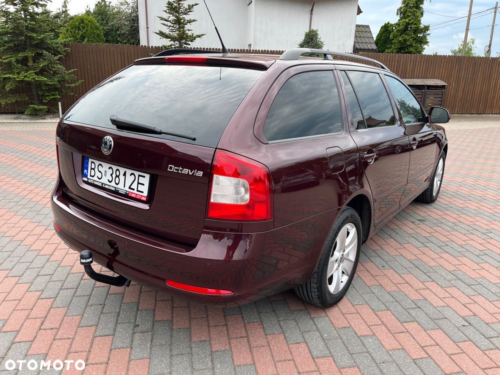 Skoda Octavia 1.8 TSI DSG Elegance - 4