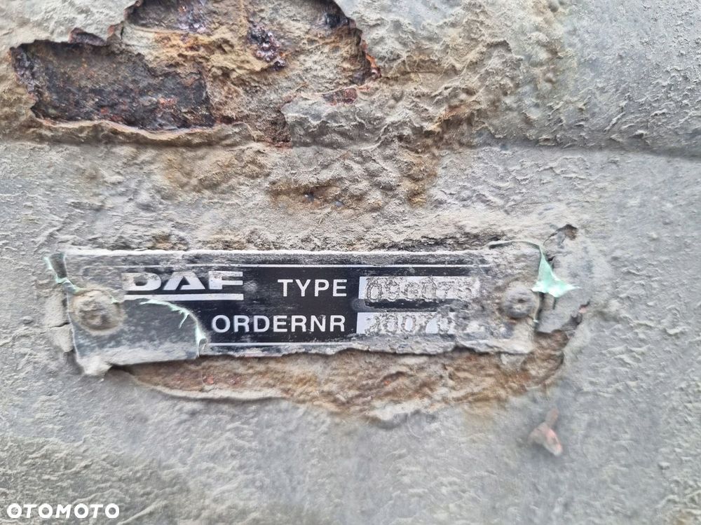 OŚ BELKA TYŁ PODNOSZONA SKRĘTNA DAF XF 105 85 CF 6X2 BDF - 4