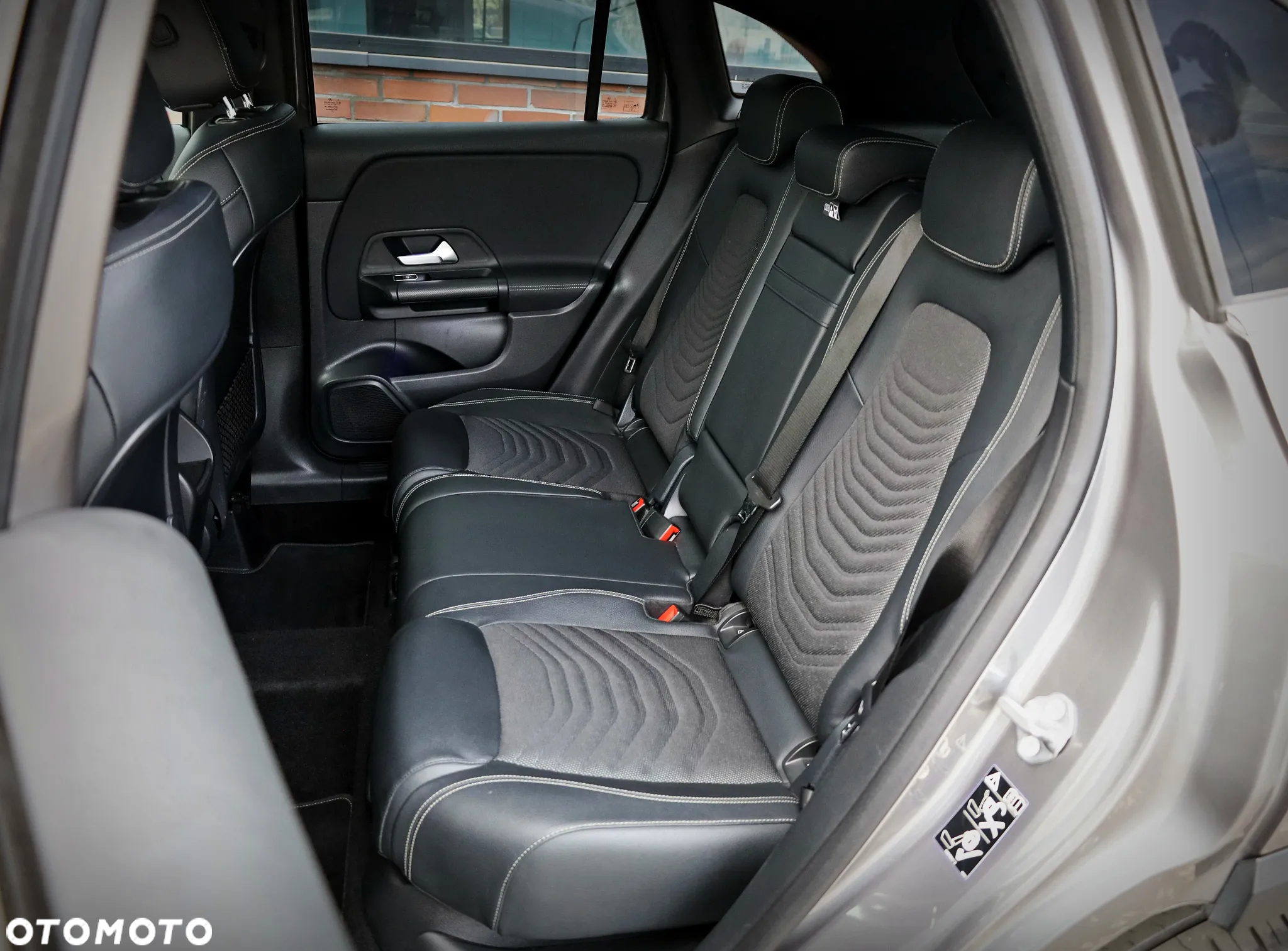 Mercedes-Benz GLA 200 Style - 23