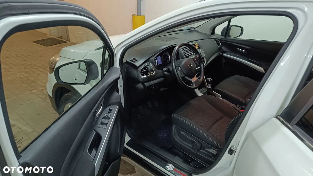 Suzuki SX4 S-Cross 1.4 SHVS Premium - 7