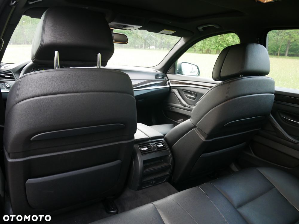 BMW Seria 5 - 24