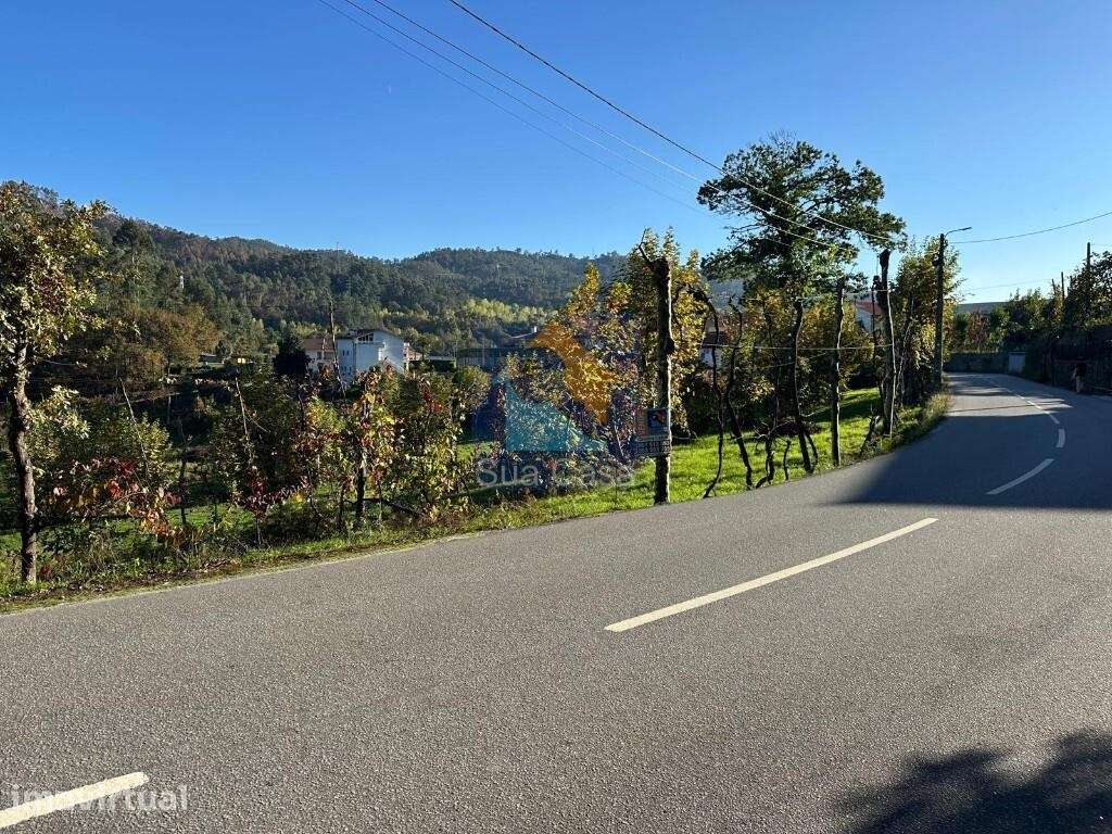 Terreno de Construção com 4.900 m2 em Armil - Grande imagem: 3/5