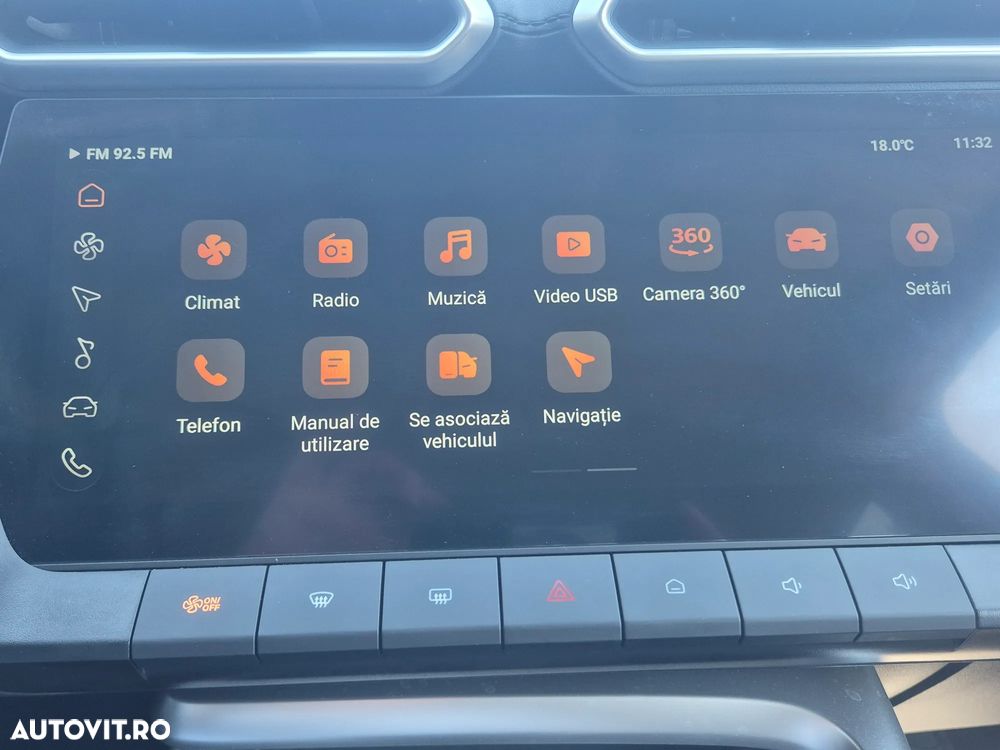 MG ZS HEV 1.5 GSI AT Exclusive - 14