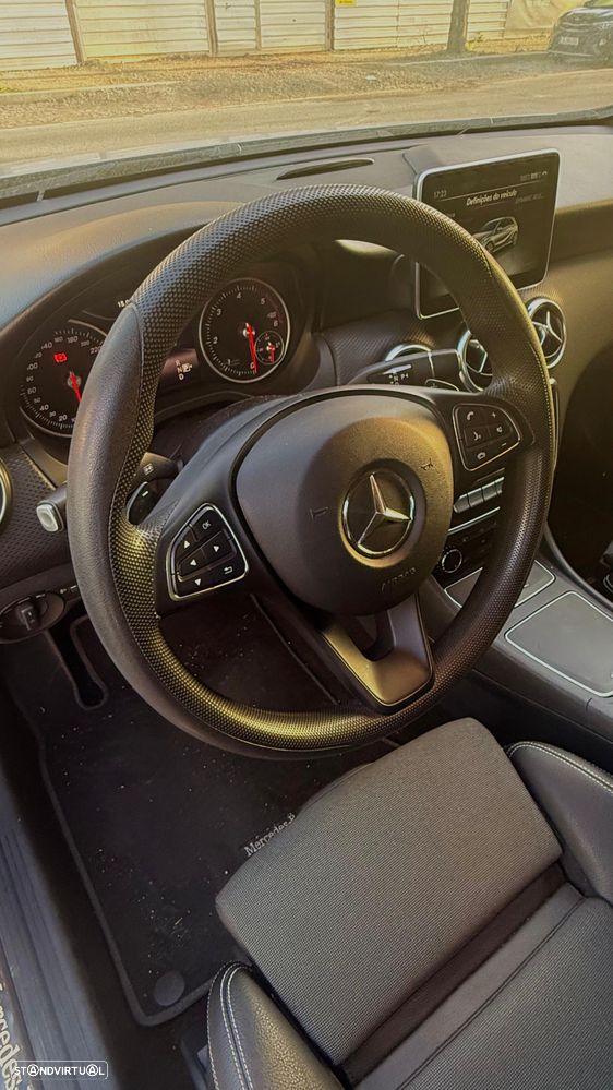 Mercedes-Benz A 200 d 4Matic 7G-DCT Style - 9