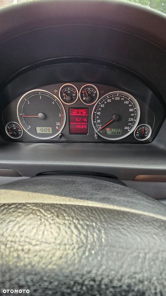 Volkswagen Sharan 2.0 TDI Comfortline - 5