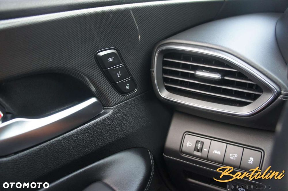 Hyundai Santa Fe - 12