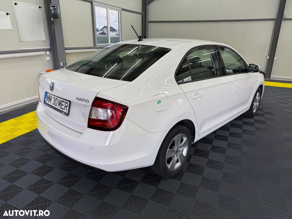Skoda RAPID 1.0 TSI Ambition - 3