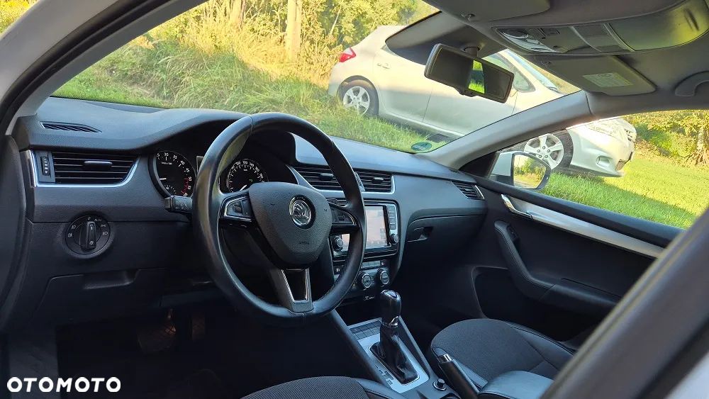 Skoda Octavia 2.0 TDI 4x4 Ambition DSG - 13
