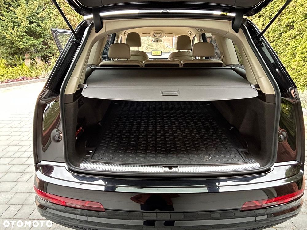 Audi Q7 - 9