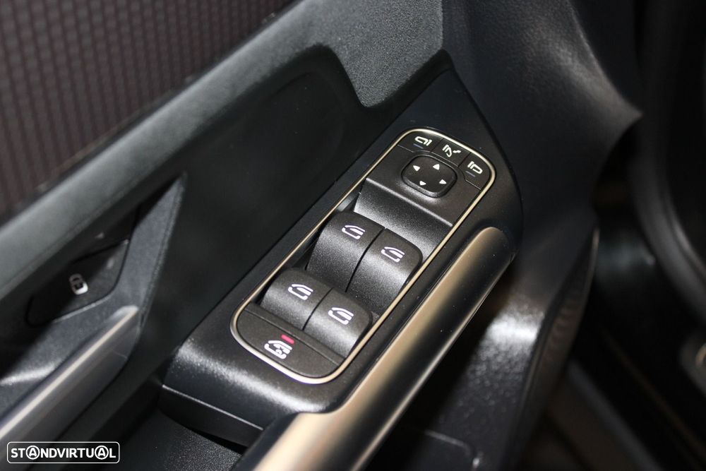 Mercedes-Benz EQA 250+ AMG Line - 4