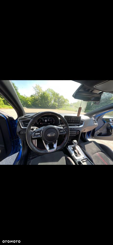 Kia ProCeed - 11