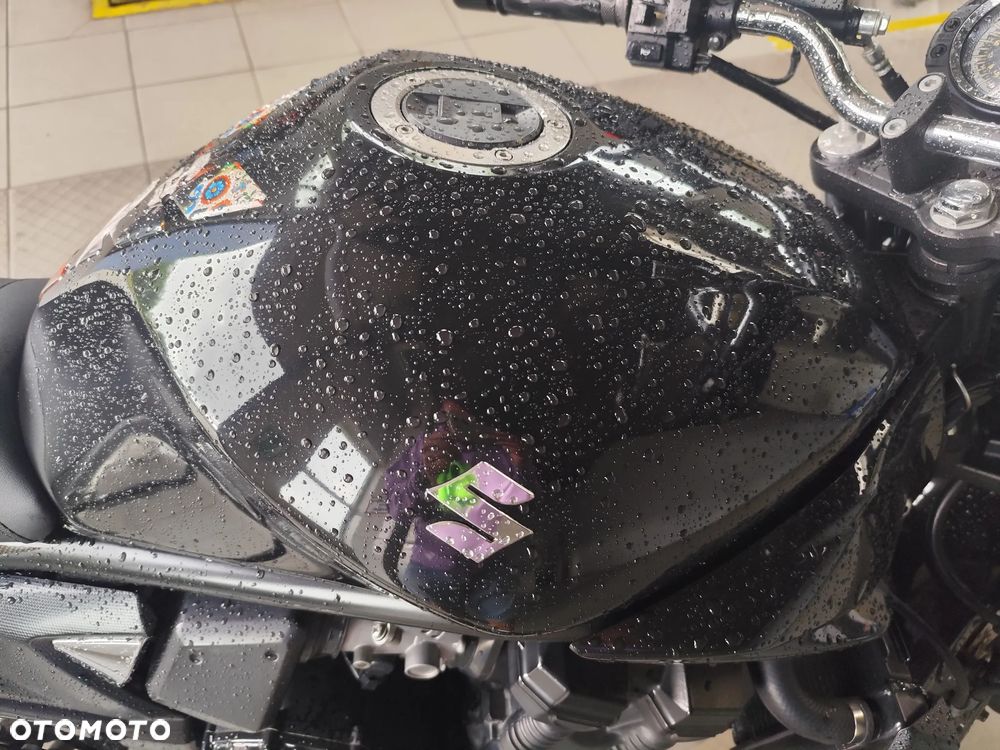 Suzuki Bandit - 4