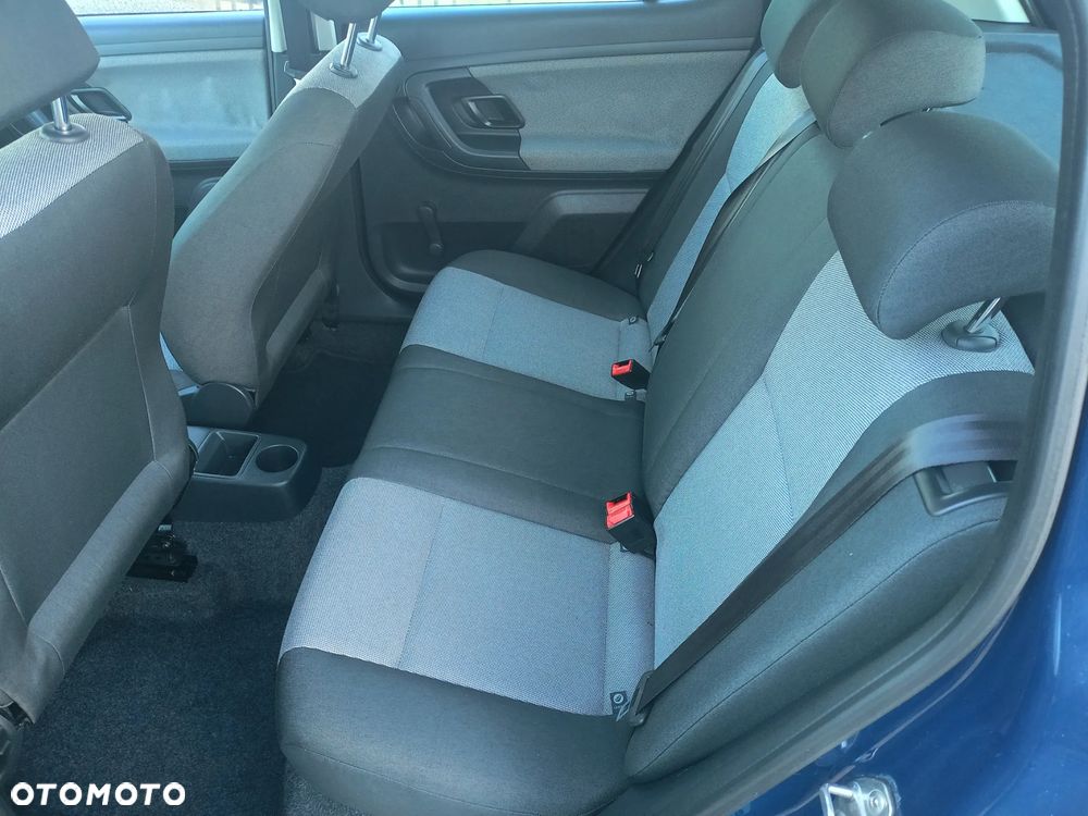 Skoda Fabia 1.4 16V Family - 5