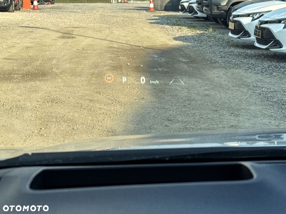 Toyota Corolla 2.0 Hybrid GR Sport Dynamic - 24