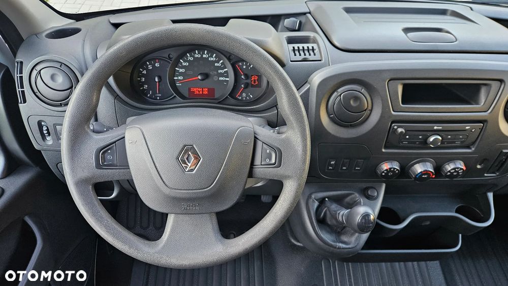 Renault Master L2H2 - 17