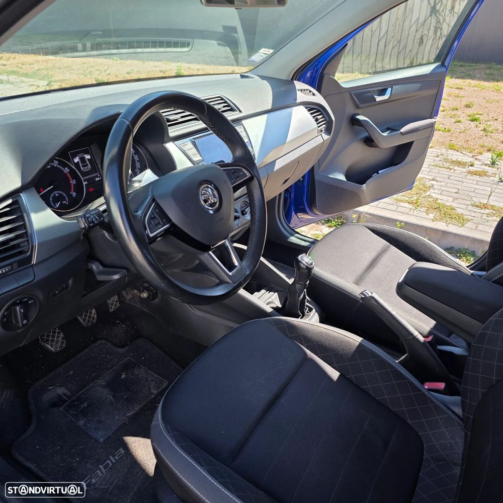 Skoda Fabia 1.0 Active - 19