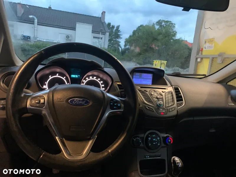 Ford Fiesta - 5