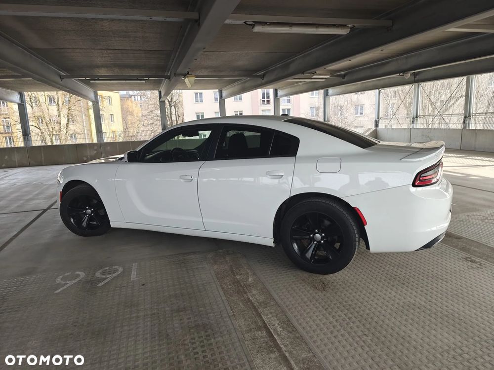 Dodge Charger - 10