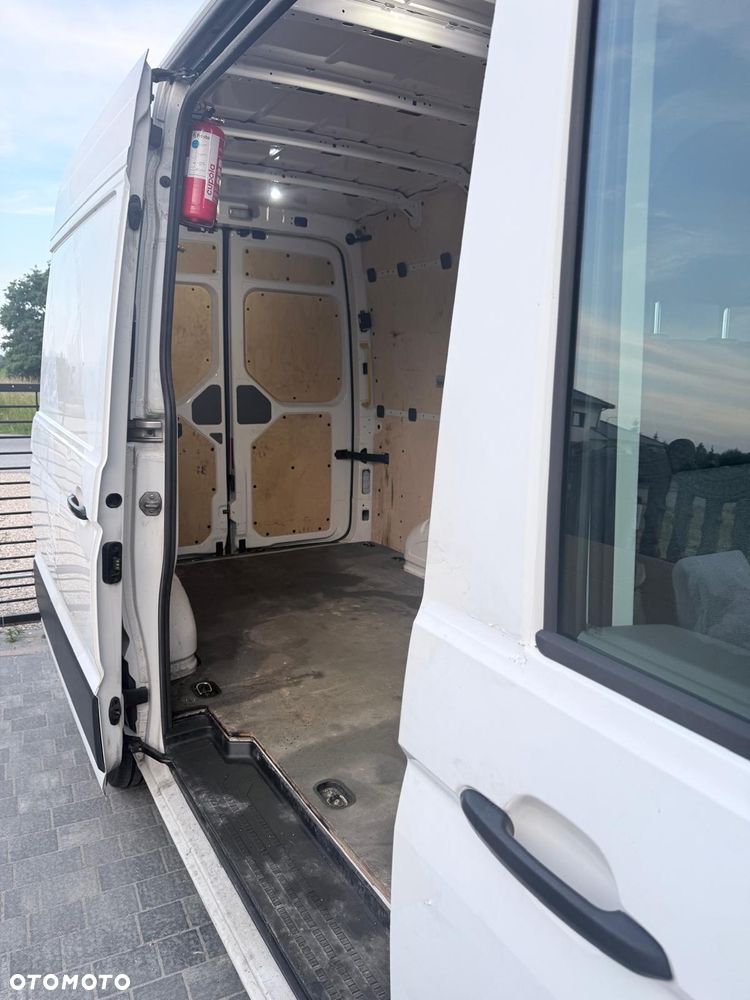Volkswagen CRAFTER L2H2 - 21