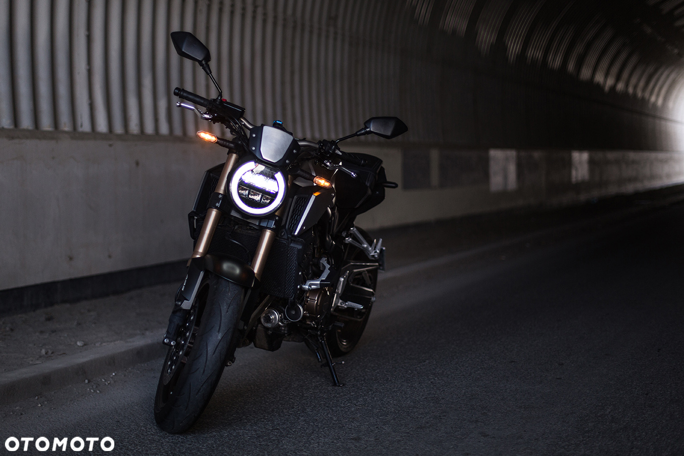 Honda CB - 12