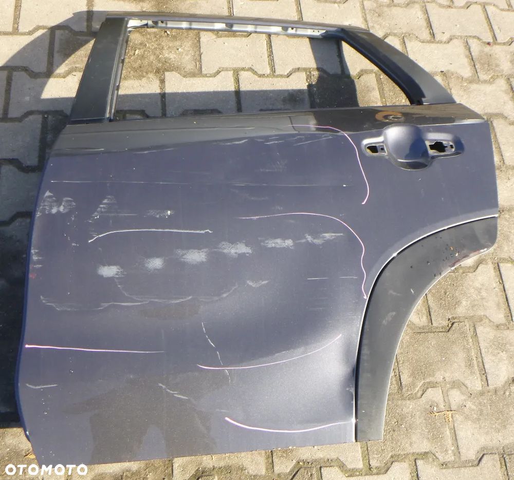 Suzuki SX4 S-Cross Drzwi Tył Lewe - 1