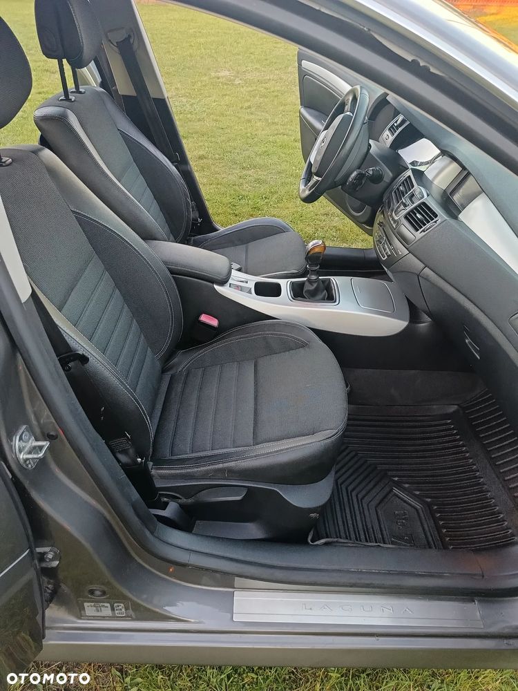 Renault Laguna 2.0 DCi FAP Expression - 16