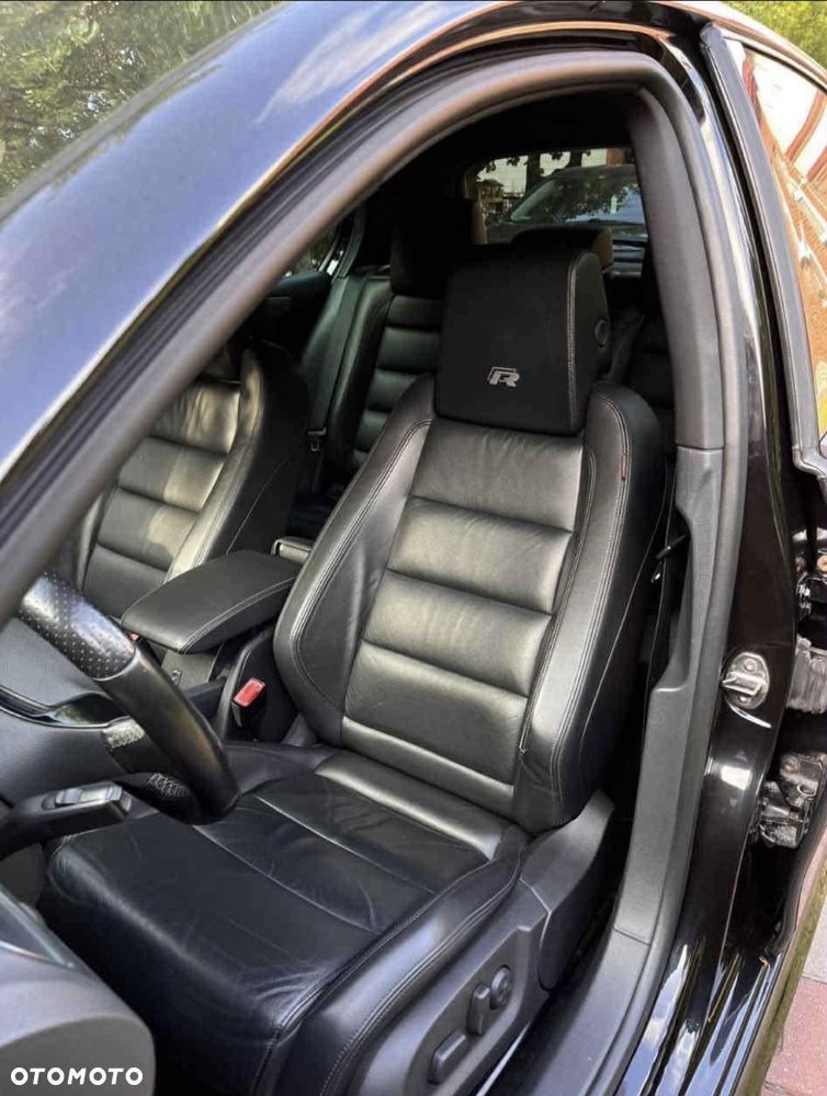 Volkswagen Golf - 14