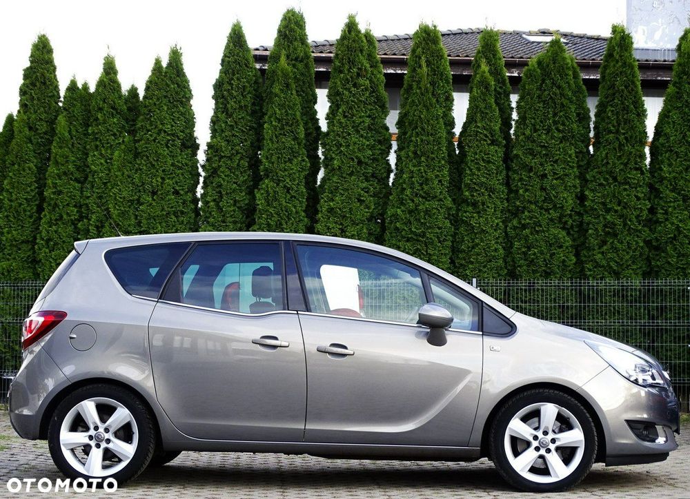Opel Meriva 1.6 CDTI Cosmo S&S - 3
