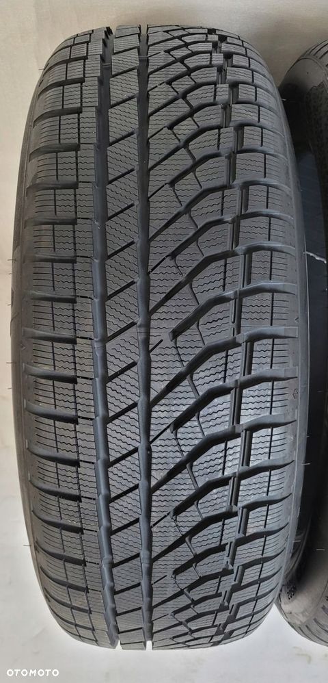 2x OPONA FALKEN EUROWINTER HS02 PRO 225 55 R18 102V XL 2022 - 2