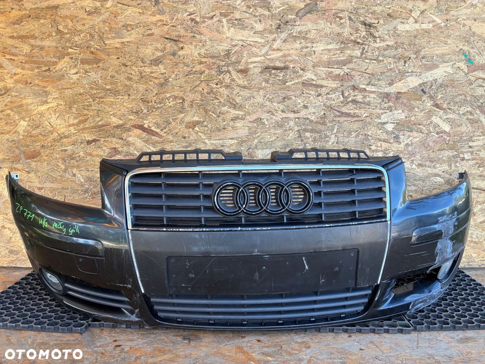 AUDI A3 8P  ZDERZAK PRZÓD  PRZEDNI  HALOGEN GRILL MAŁY  KOMPLET