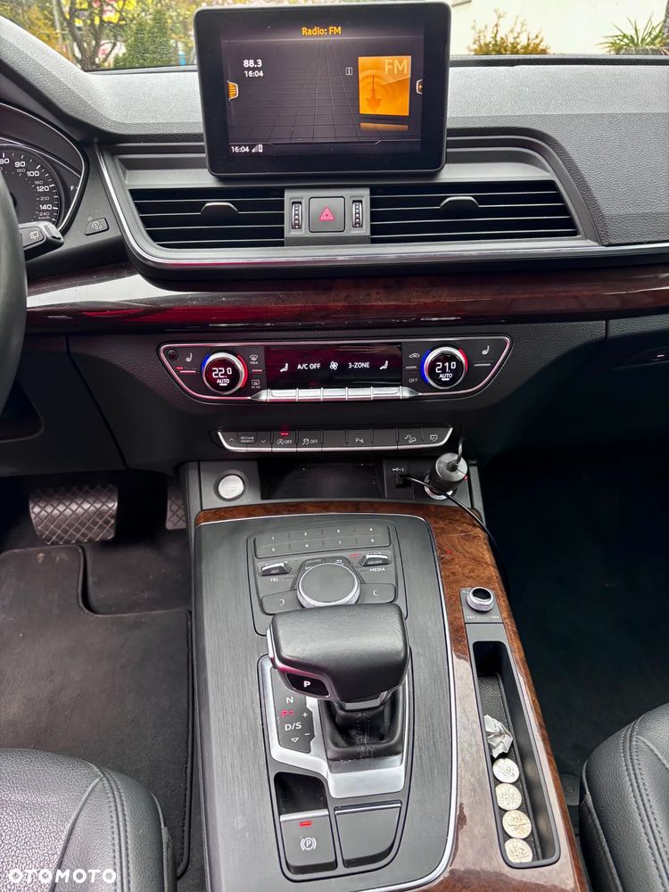 Audi Q5 2.0 TFSI Quattro S tronic design - 11