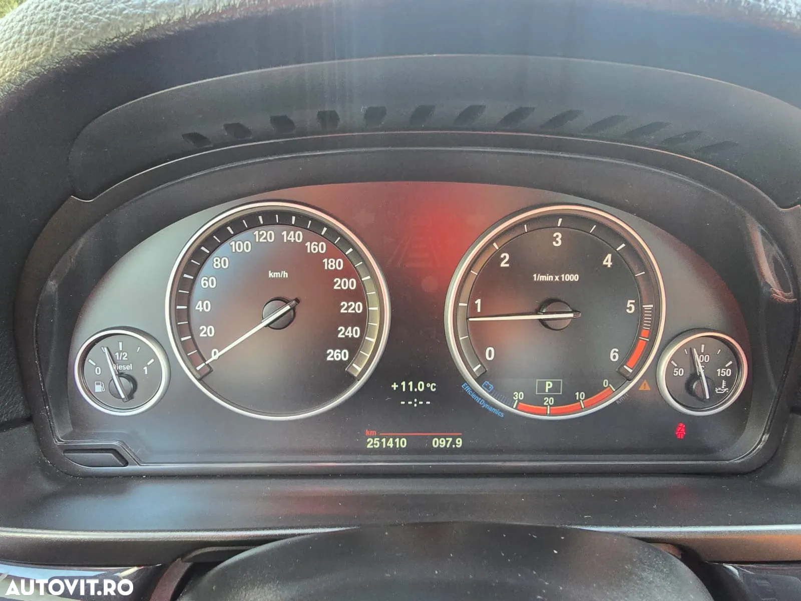 BMW Seria 5 520d Touring Aut. Luxury Line - 8