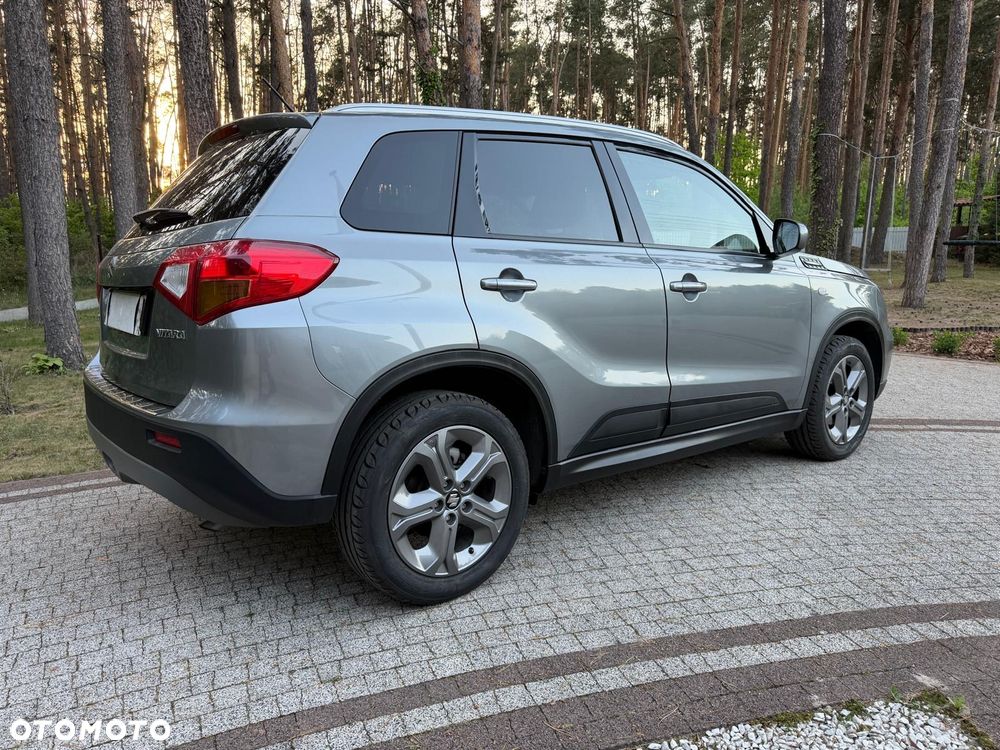 Suzuki Vitara 1.6 Comfort 2WD - 8