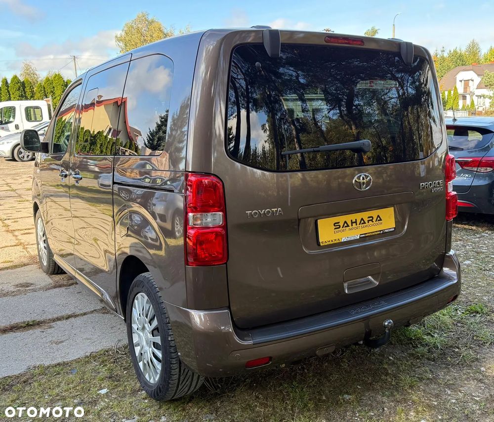 Toyota ProAce 1,6-l-D-4D (5-Si.) Verso Family compact - 9